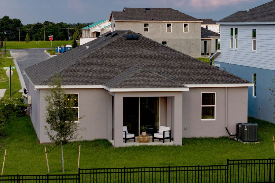 Exterior details of a home in Hodges Reserve, Leesburg (Image 12).