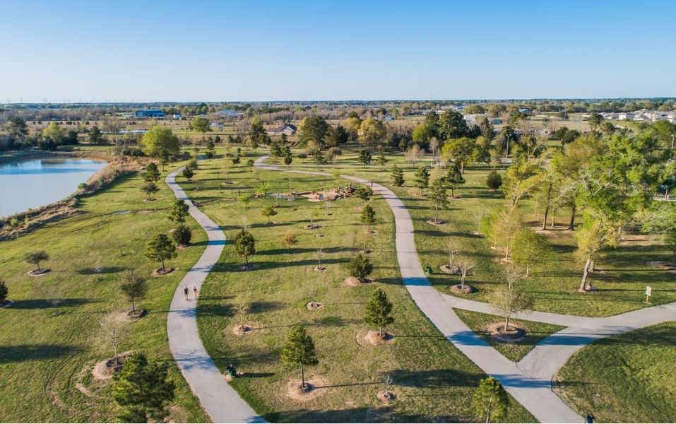 Image 10 of the Becker Trace: Watermill Collection community in Hockley, TX.