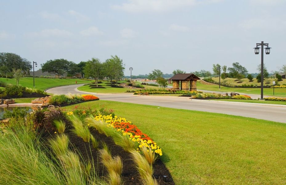 Image 4 of the Del Webb Sweetgrass community in Richmond, TX.