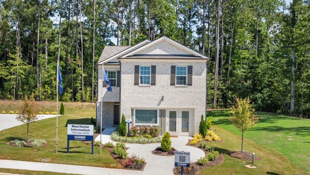 Front exterior of a home in the Pointe Park community, located in Union City, GA (Image 4).