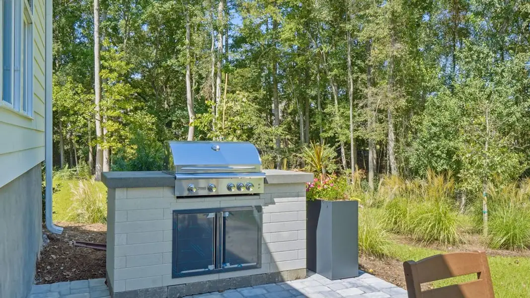 Outdoor Grill Station