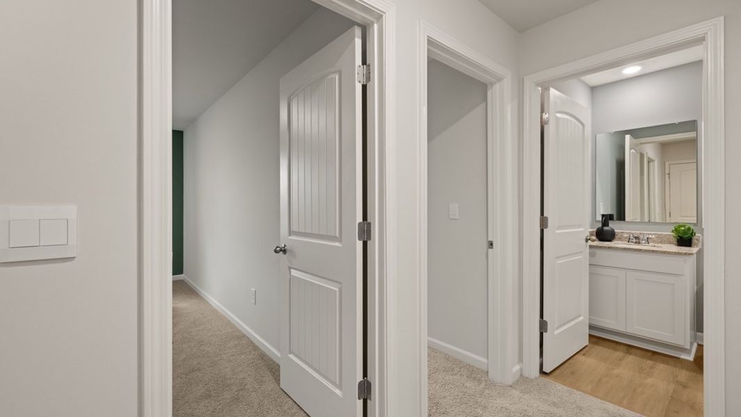 Image 55 of the Woodbury Park community in Atlanta, GA.