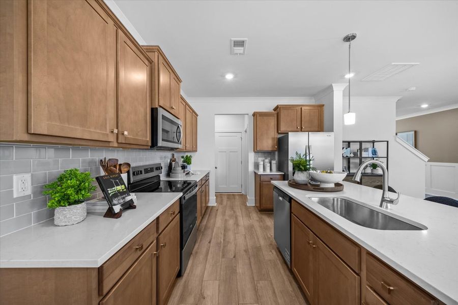 Crestfall II Kitchen Crestfall II Kitchen