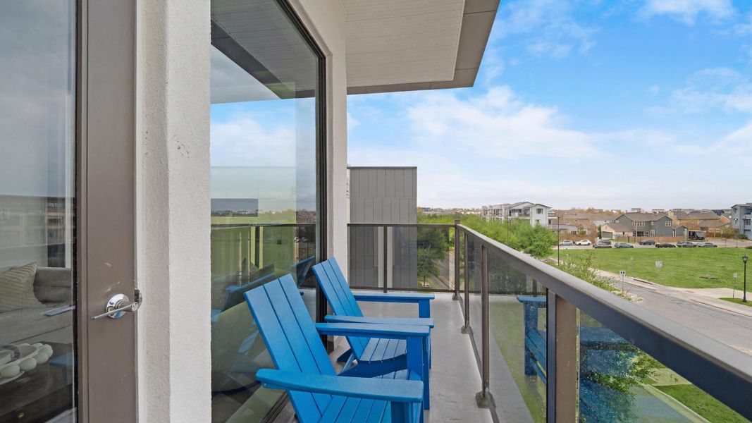 Exterior details of a home in Concourse at Mueller, Austin (Image 4).
