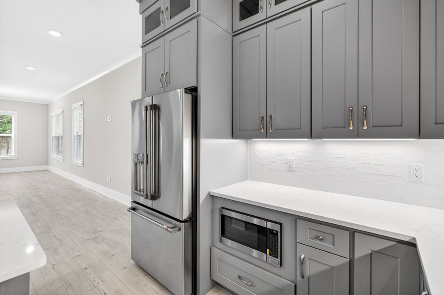 Furnished interior in a model home at Driftwood Estates in Santa Rosa Beach (Image 8).