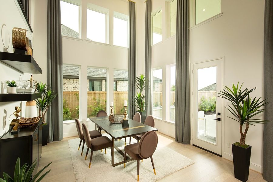 Furnished interior in a model home at Candela 70'  in Richmond (Image 8).