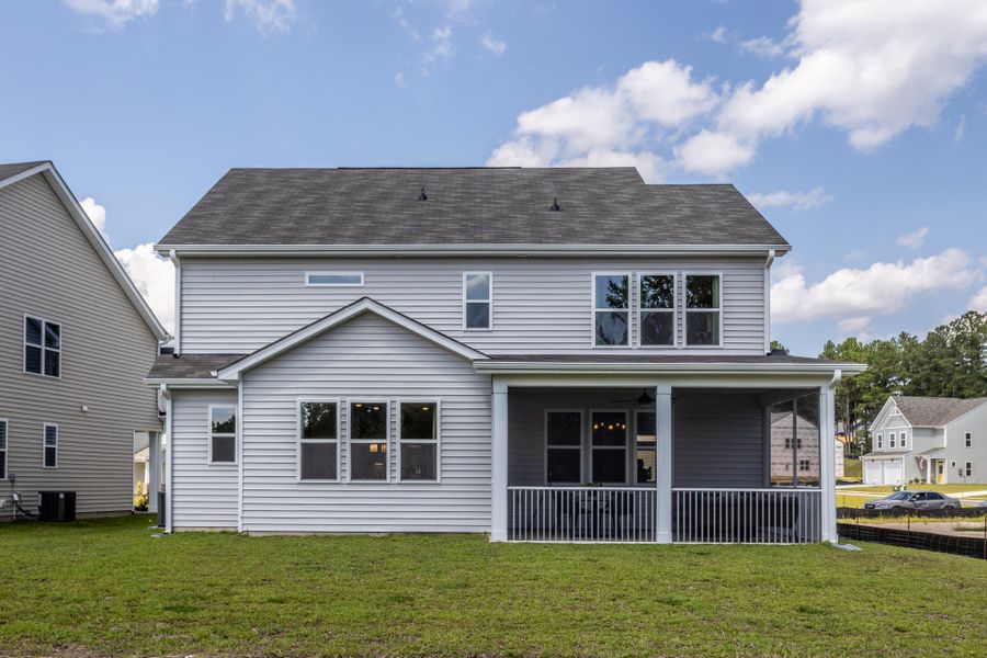 Exterior details of a home in Bedford, Raeford (Image 4).