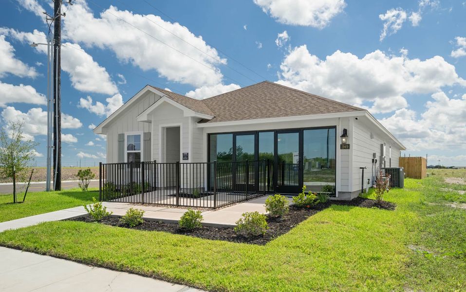 Front exterior of a home in the Saratoga Crossing community, located in Corpus Christi, TX (Image 2). Front exterior of a home in the Saratoga Crossing community, located in Corpus Christi, TX (Image 2).