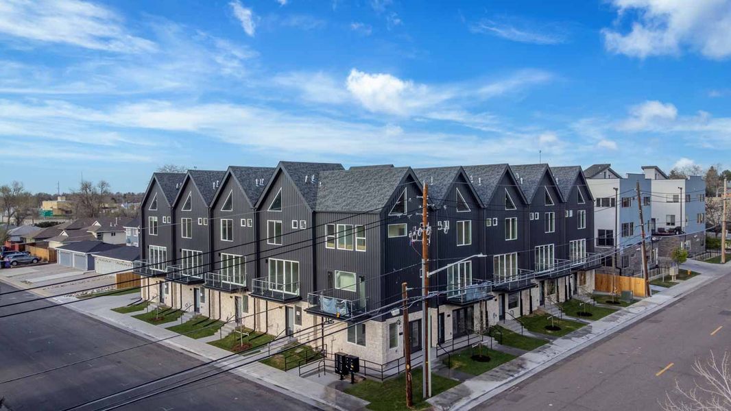 Aerial view of the Iliff Collection community in Denver, CO, showing layout and nearby surroundings (Image 1). Aerial view of the Iliff Collection community in Denver, CO, showing layout and nearby surroundings (Image 1).