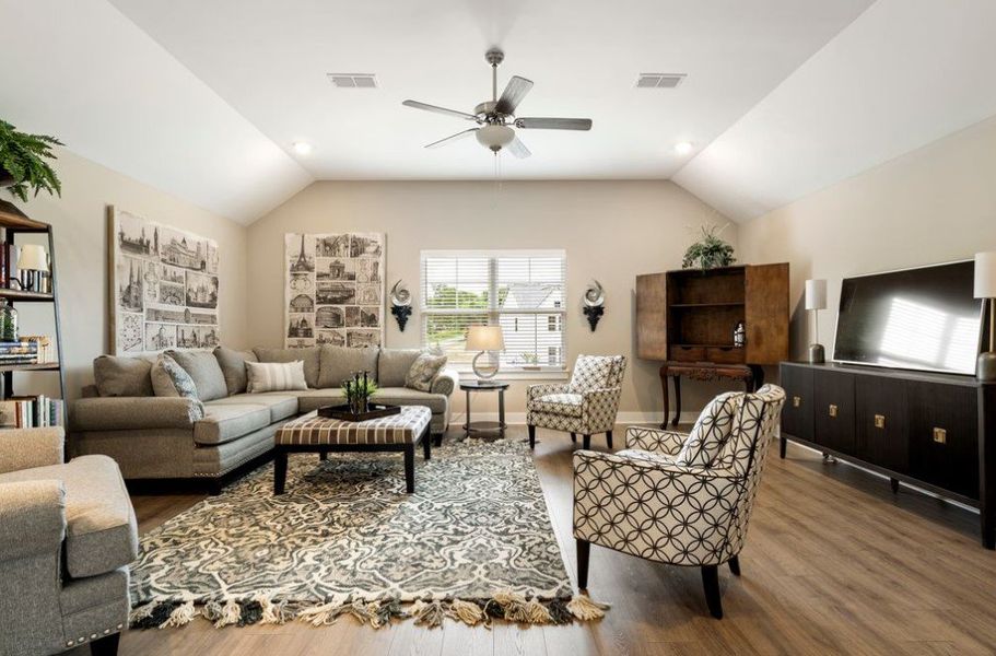 Furnished interior in a model home at Brewer Point in Murfreesboro (Image 22). Furnished interior in a model home at Brewer Point in Murfreesboro (Image 22).