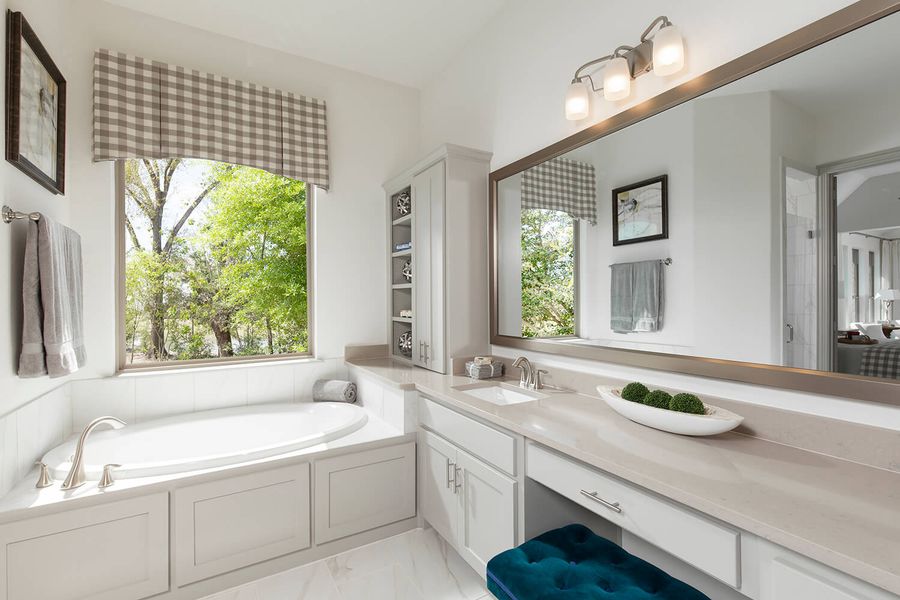 Image 44 of the Viridian Executive Series community in Euless, TX.