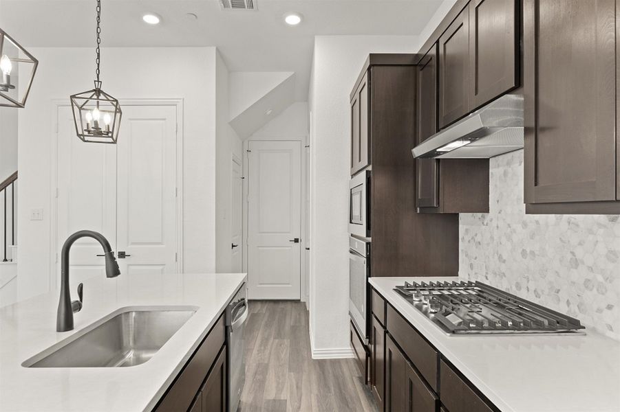 Image 110 of the Legends Crossing - Bungalows community in Irving, TX.