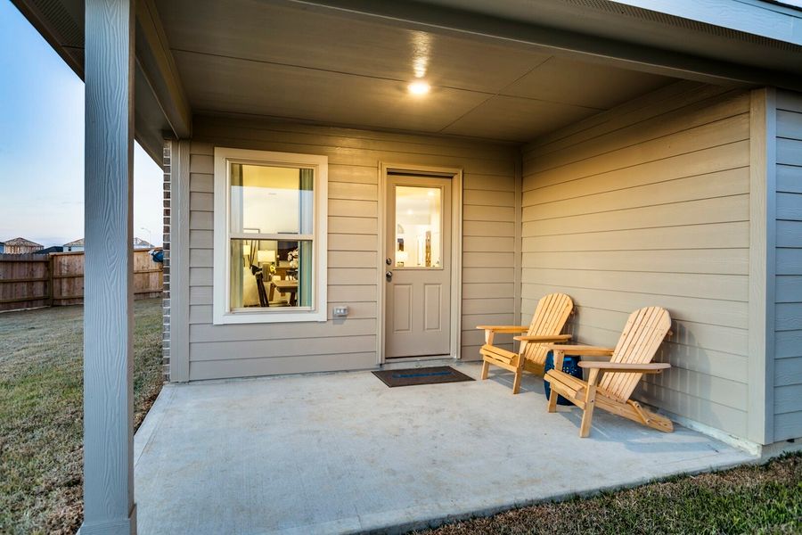 Image 3 of the Winward: Wildflower Collection community in Katy, TX.