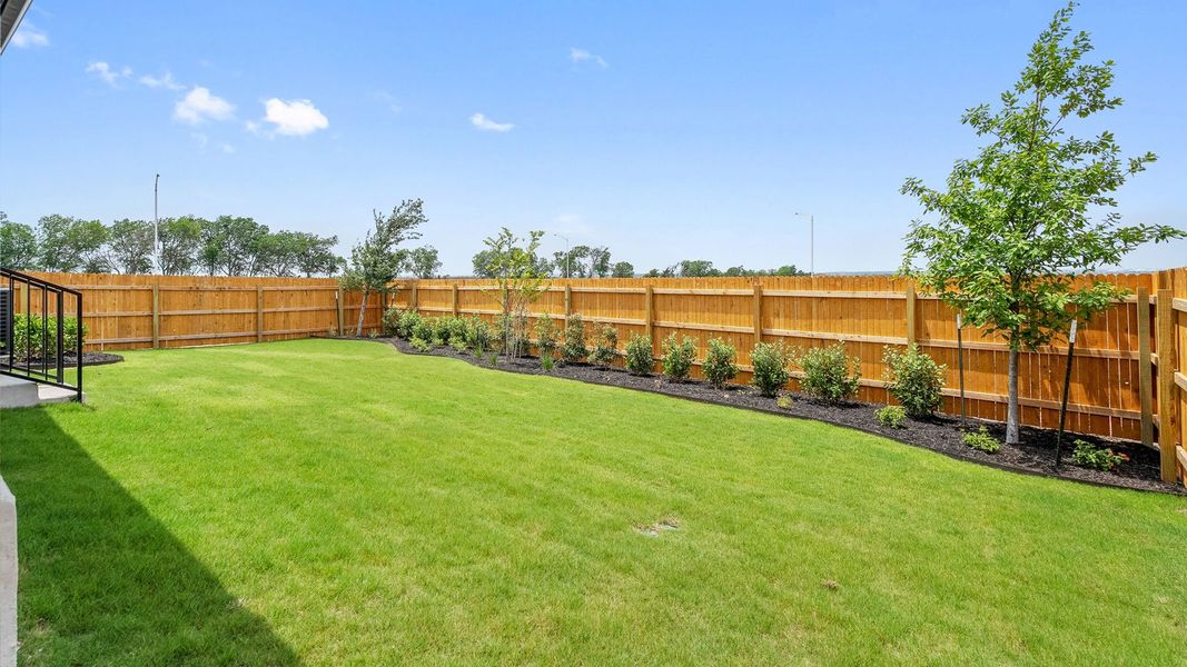 Exterior details of a home in Monarch Ranch, Manor (Image 10).