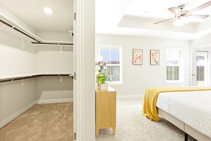 Furnished interior in a model home at Kiber Reserve in Angleton (Image 22).