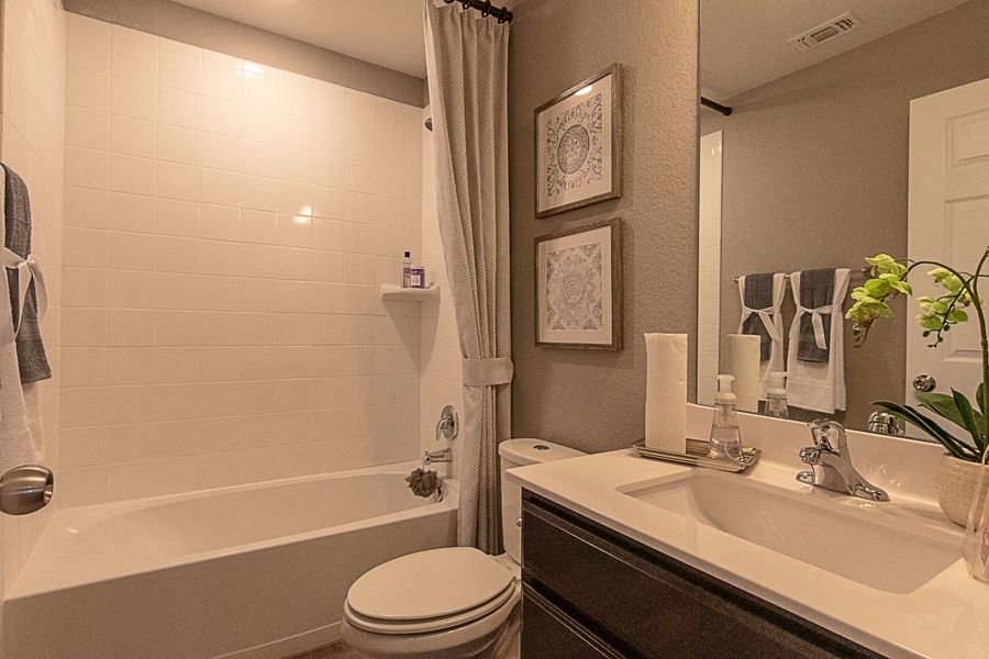 Furnished interior in a model home at Creekside Hills in Copperas Cove (Image 19).