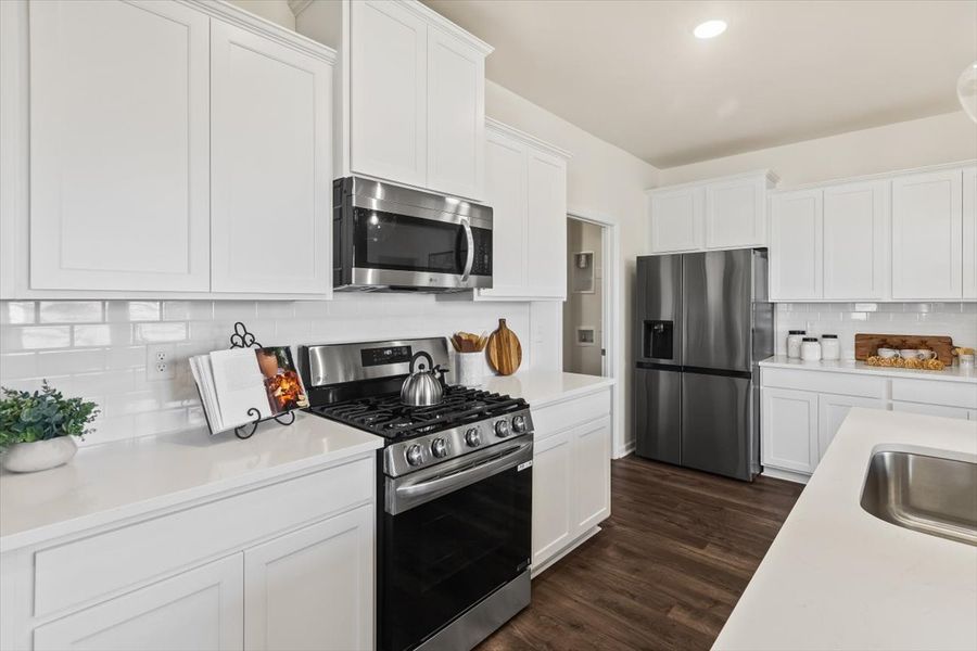 Furnished interior in a model home at Halton Oaks in Spartanburg (Image 18). Furnished interior in a model home at Halton Oaks in Spartanburg (Image 18).