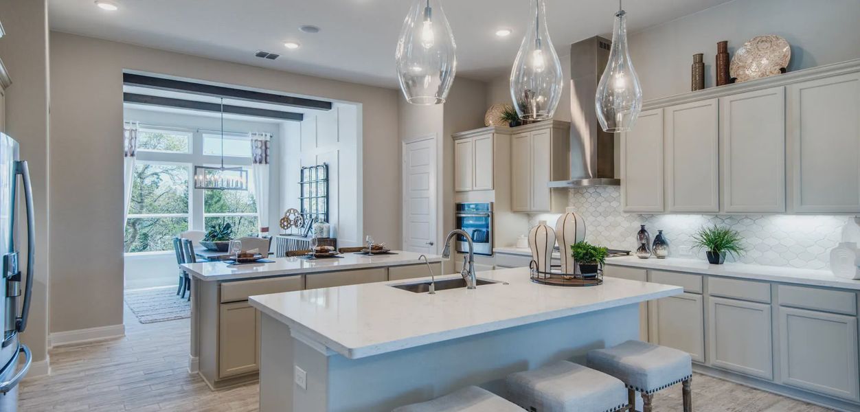 Furnished interior in a model home at Potranco Oaks 100's in Castroville (Image 5).