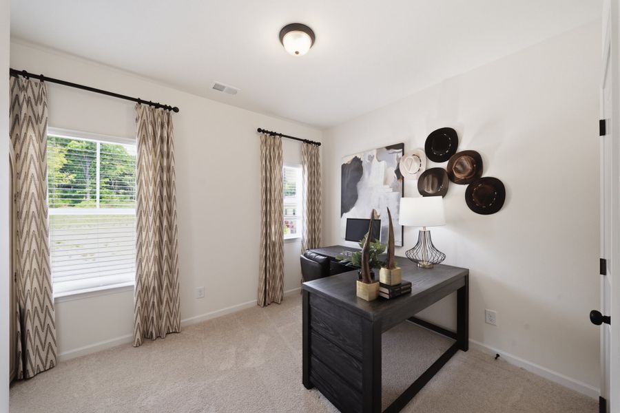 Furnished interior in a model home at Laurelwood Park in Gallatin (Image 15). Furnished interior in a model home at Laurelwood Park in Gallatin (Image 15).