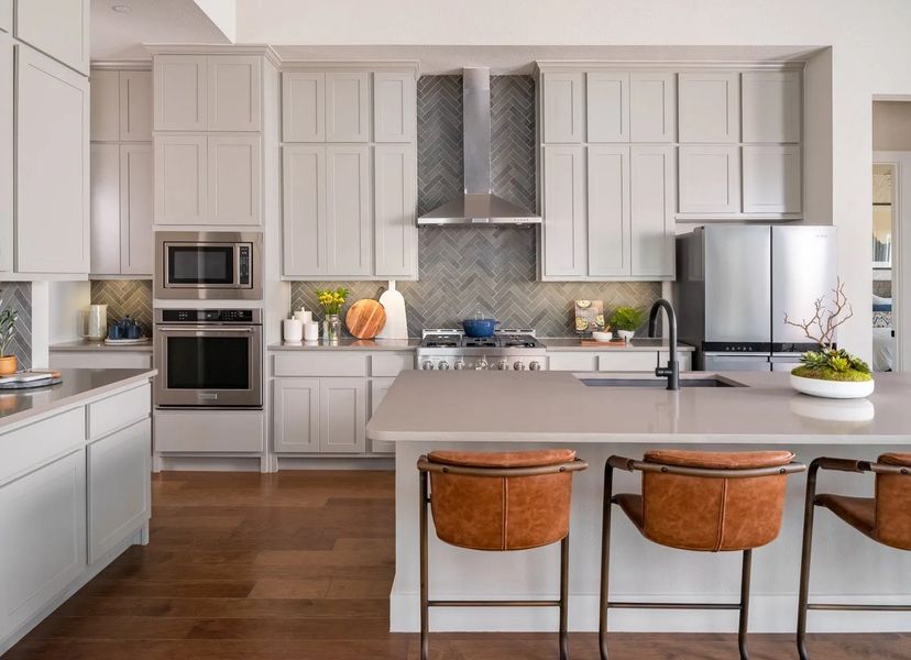 Image 3 of the Fulshear Lakes community in Fulshear, TX.