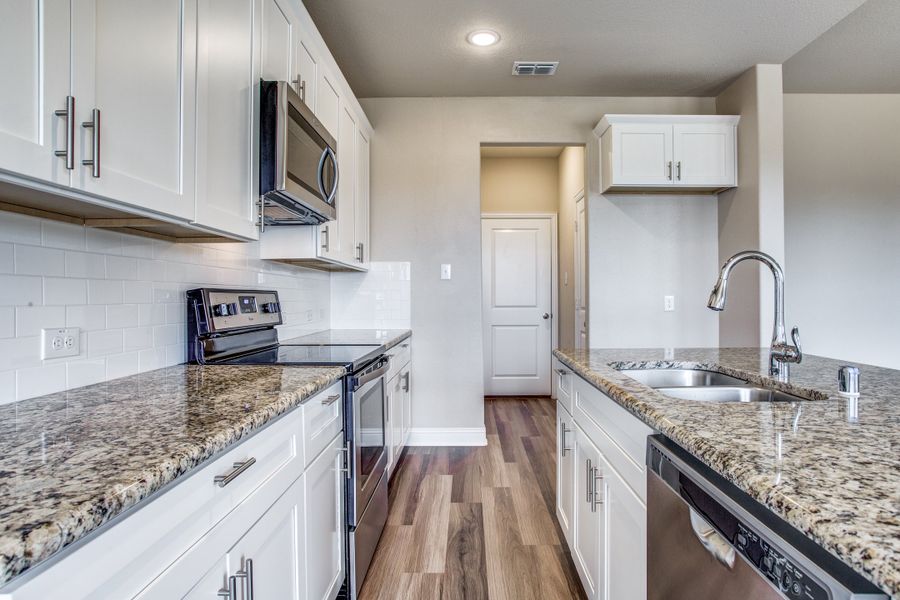 Image 3 of the Windsor Oaks community in Denton, TX.