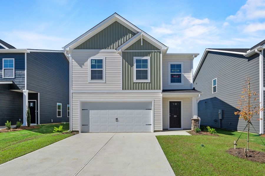 Front exterior of a home in the Ashton Lakes community, located in Lexington, SC (Image 12).