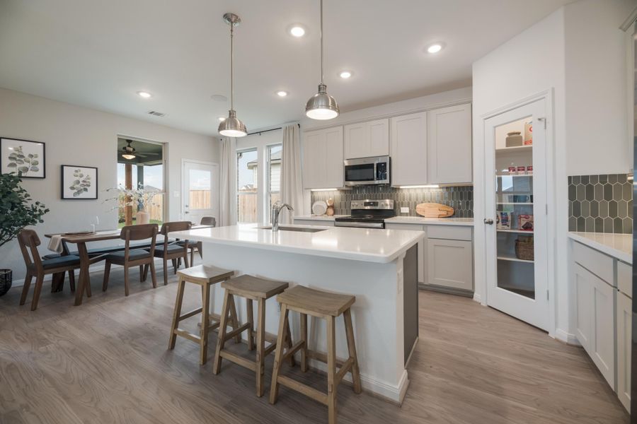 Image 16 of the The Overlook at Creekside community in New Braunfels, TX.