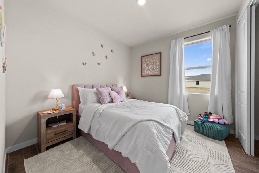 Furnished interior in a model home at Las Cruces in Alamo (Image 39).