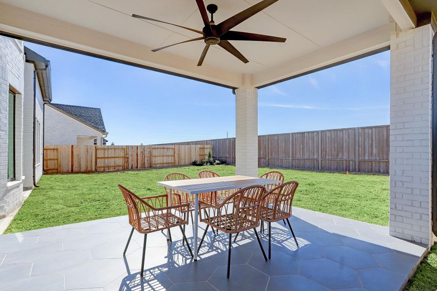 Exterior details of a home in Austin Point - 60', Richmond (Image 3).