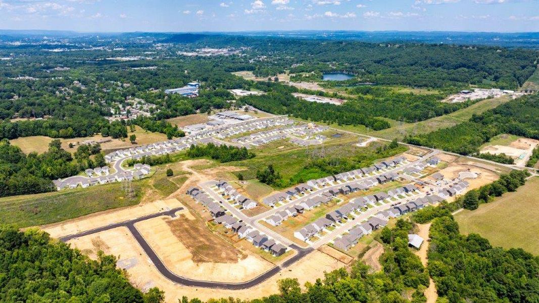Image 15 of the Hawk's Ridge community in Rossville, GA.