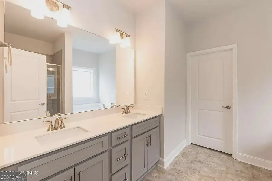 Furnished interior in a model home at Carson's Walk in Macon (Image 6).