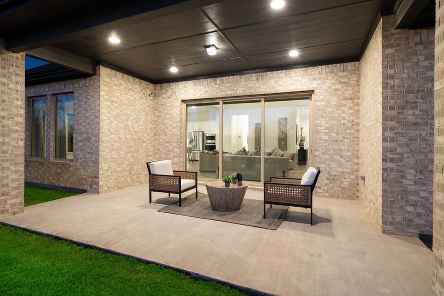 Lake Breeze,75166 Lake Breeze,75166