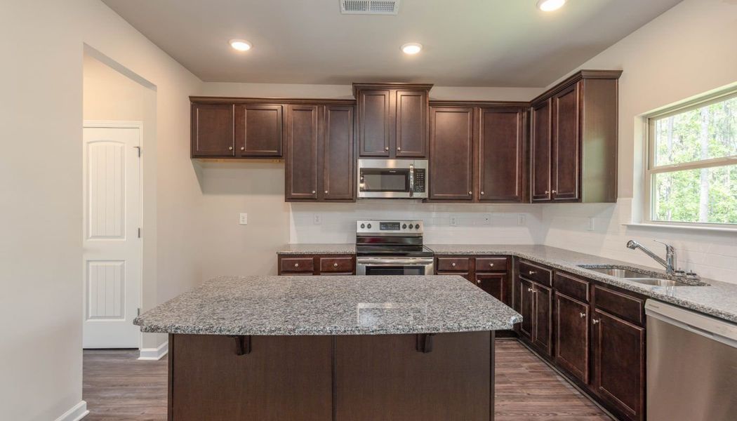 Image 5 of the McPherson Woods community in Dallas, GA.