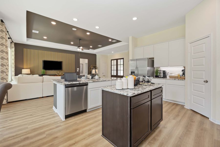 Deer Pines Model - Kitchen