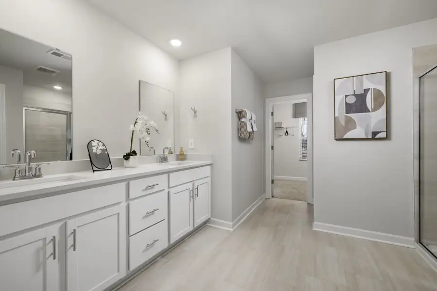 Welcome to the Dakota model at The Farm at Wells Creek.