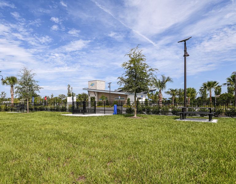 Community amenity available to residents of Windwater in Parrish (Image 16).