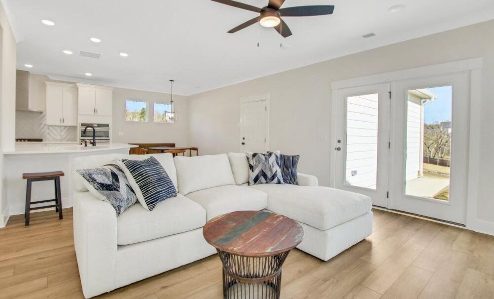 Furnished interior in a model home at Clubside Reserve at Summerlake in Lexington (Image 18). Furnished interior in a model home at Clubside Reserve at Summerlake in Lexington (Image 18).
