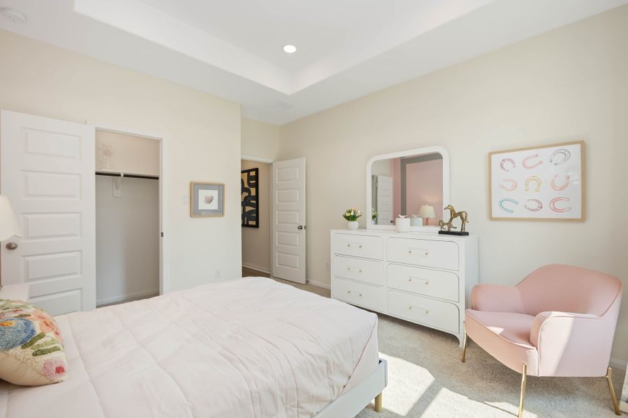 Deer Pines Model - Secondary Bedroom