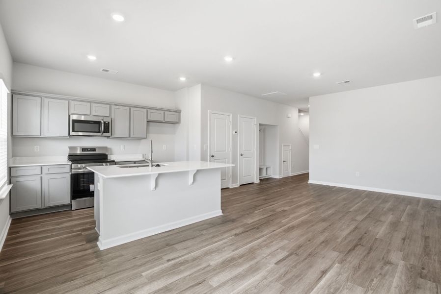 Furnished interior in a model home at Towns at Lake Greenwood in Greenwood (Image 27).