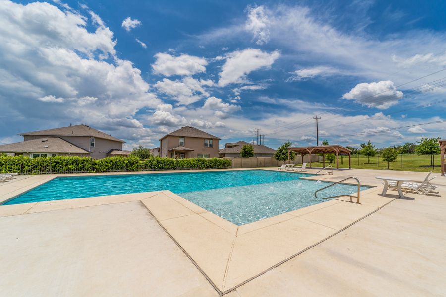 Hunters Ranch Pool Amenity