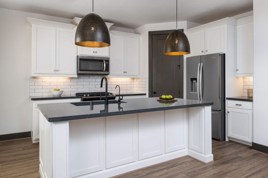 Image 5 of the Sierra Vista community in Iowa Colony, TX.