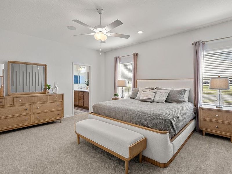 Find rest and relaxation in your spacious owner`s suite - Summerlyn II model home in Auburndale, FL