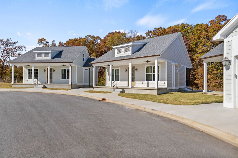 New Homes in Greenwood, SC.  - Slide 2