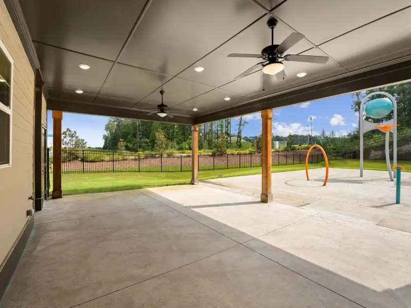 Exterior details of a home in Hawthorne Station, College Park (Image 6).