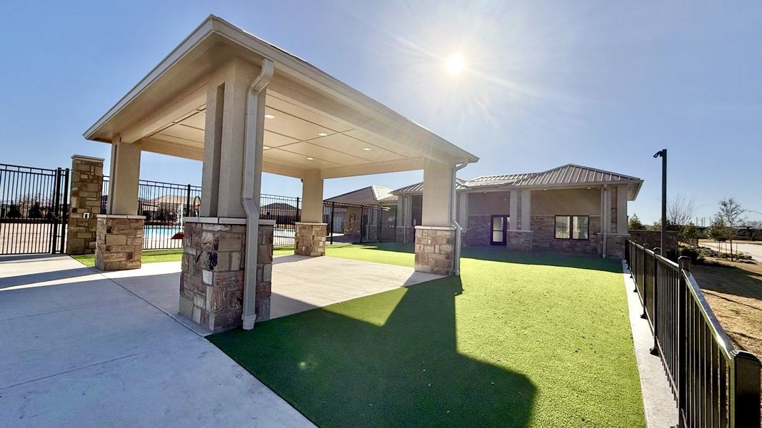 Image 56 of the Rosewood at Beltmill community in Fort Worth, TX.