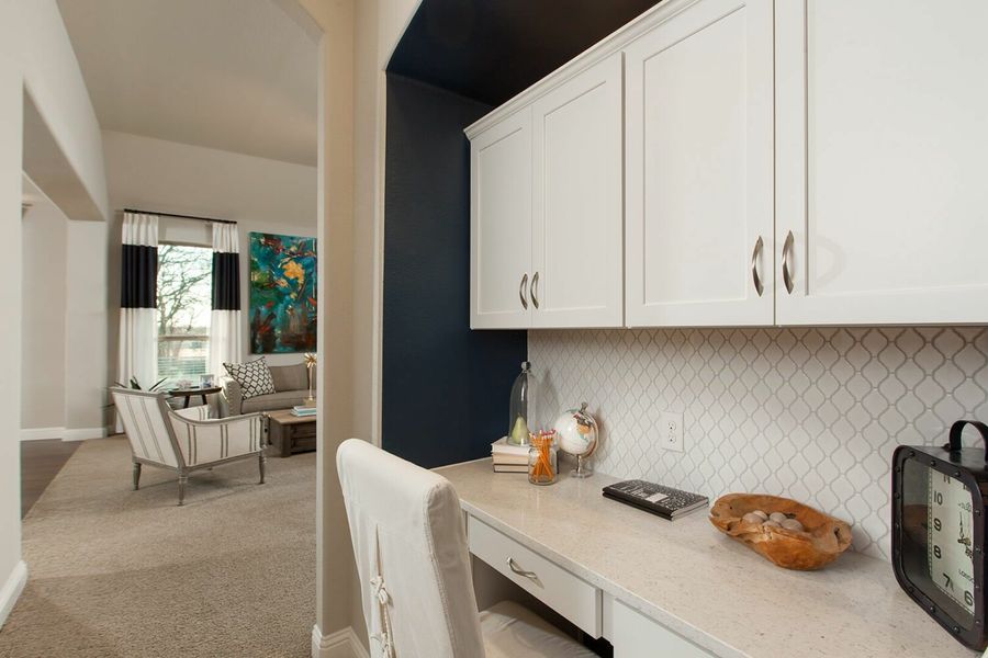 Image 6 of the Seventeen Lakes 50' Homesites community in Roanoke, TX.