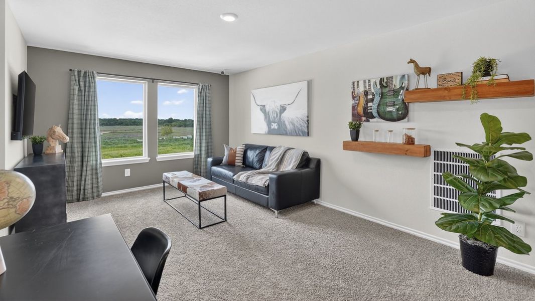 Furnished interior in a model home at Forestbrook Estates in Paris (Image 40).
