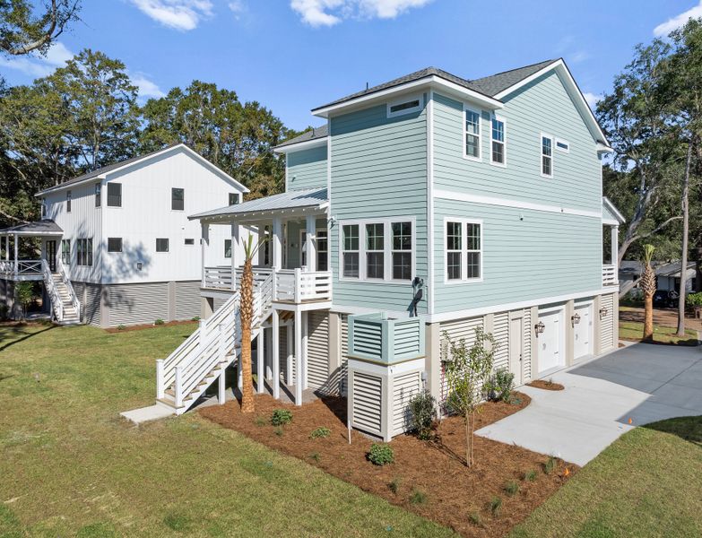 Front exterior of a home in the Ferryboat Landing community, located in Charleston, SC (Image 11).