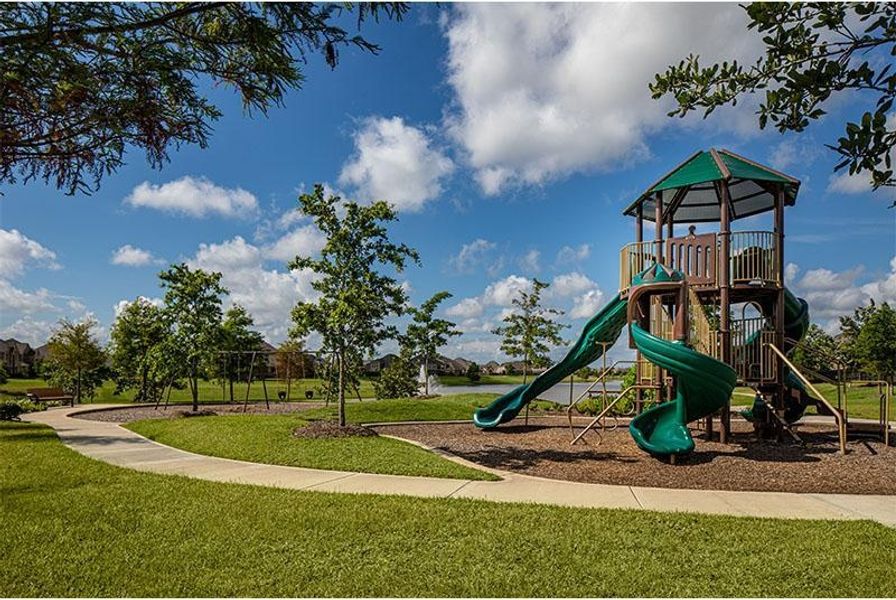 Image 8 of the Lakes of Savannah community in Rosharon, TX.