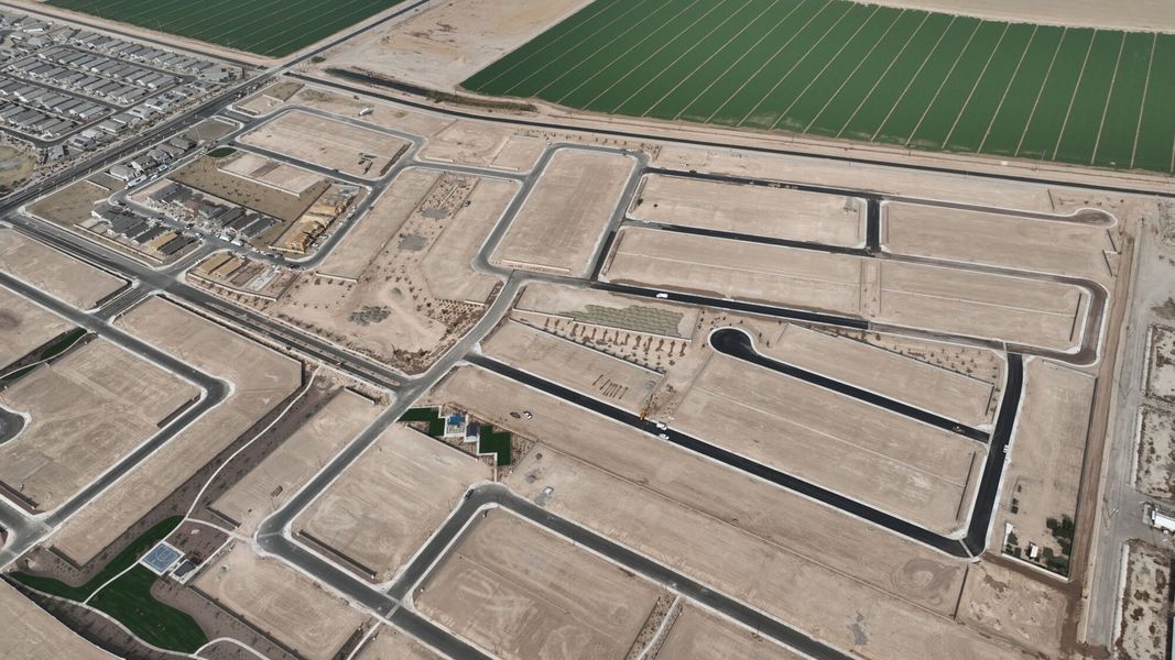 Site preparation and early development at Tyler Ranch in Buckeye, AZ (Image 28).
